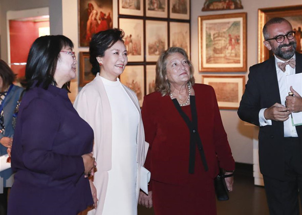 China's First Lady Peng Liyuan 